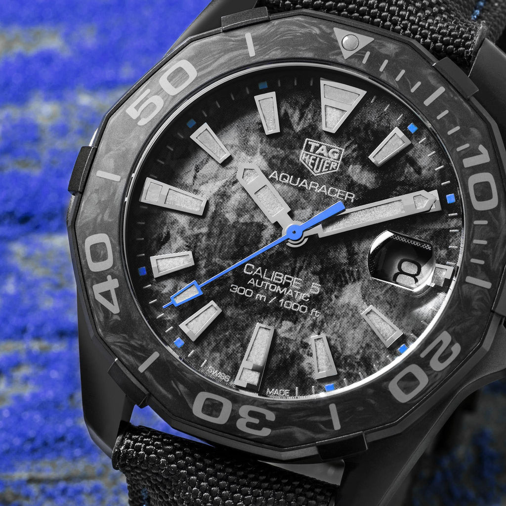 Tag Heuer Aquaracer Carbon Dial Watch for Men - WBD218C.FC6447
