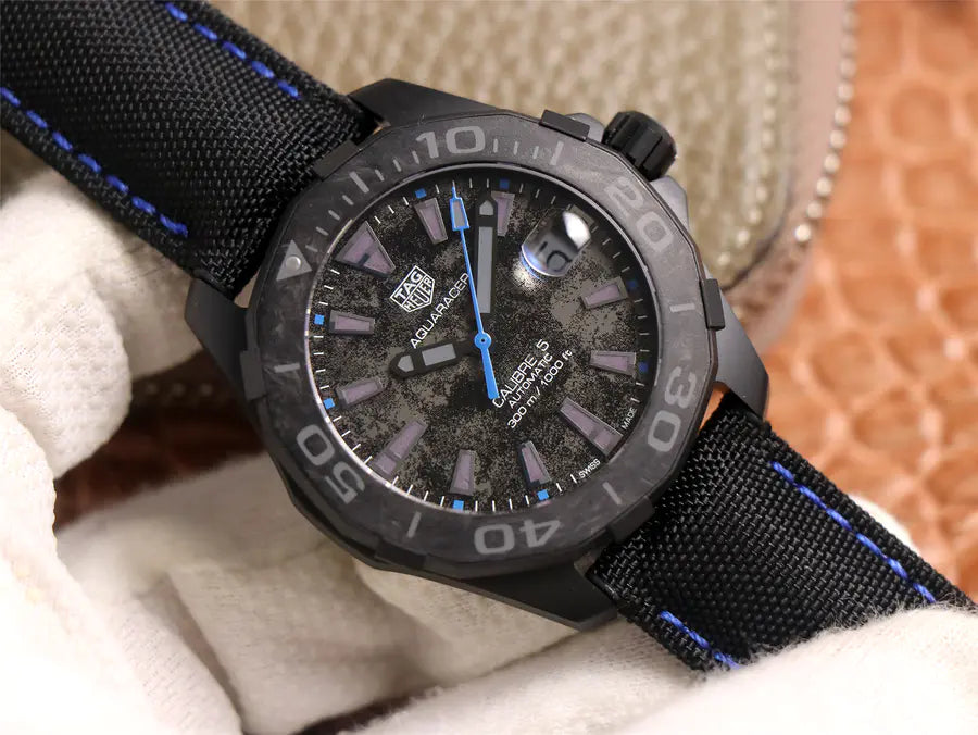 Tag Heuer Aquaracer Carbon Dial Watch for Men - WBD218C.FC6447