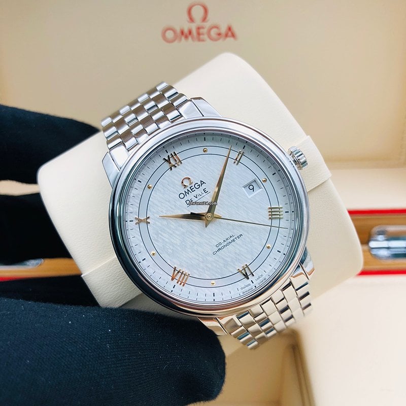 Omega De Ville Prestige Co Axial Silver Dial Silver Steel Strap Watch for Men - 424.10.40.20.02.004