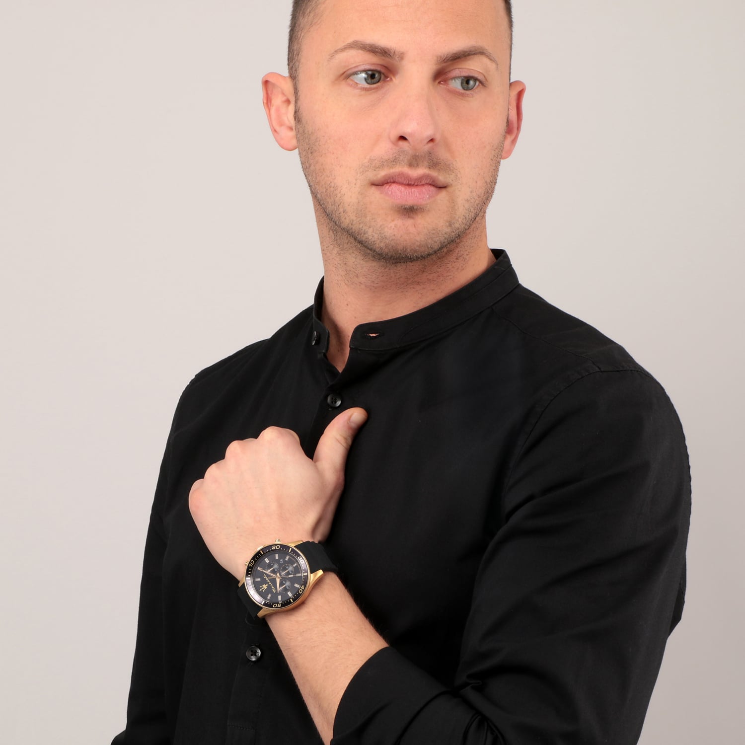 Maserati SFIDA Chronograph Black Dial Rubber Strap Watch For Men - R8871640001