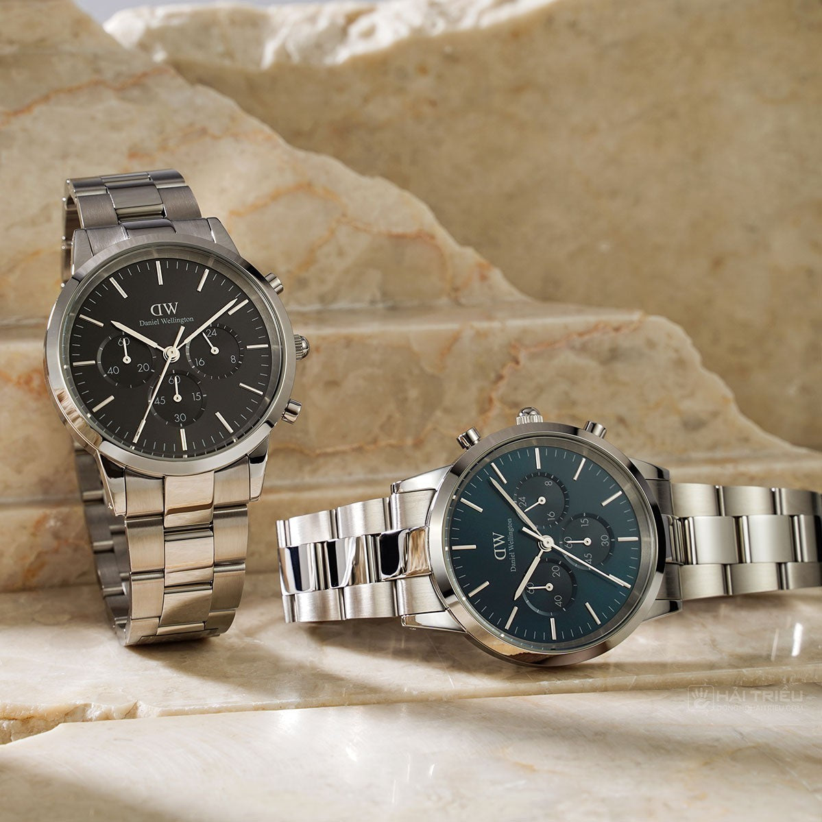 Daniel Wellington Iconic Chronograph Link Black Dial Silver Steel Strap Watch For Men - DW00100645