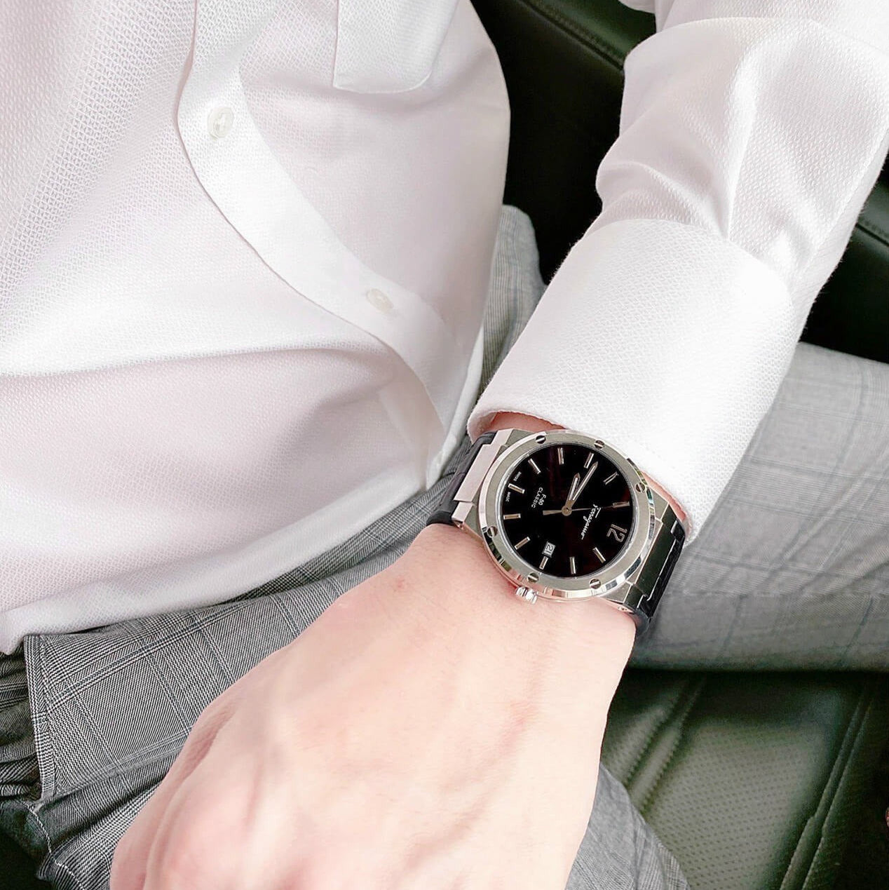 Salvatore Ferragamo F-80 Classic Black Dial Black Leather Strap Watch for Men - SFDT00219