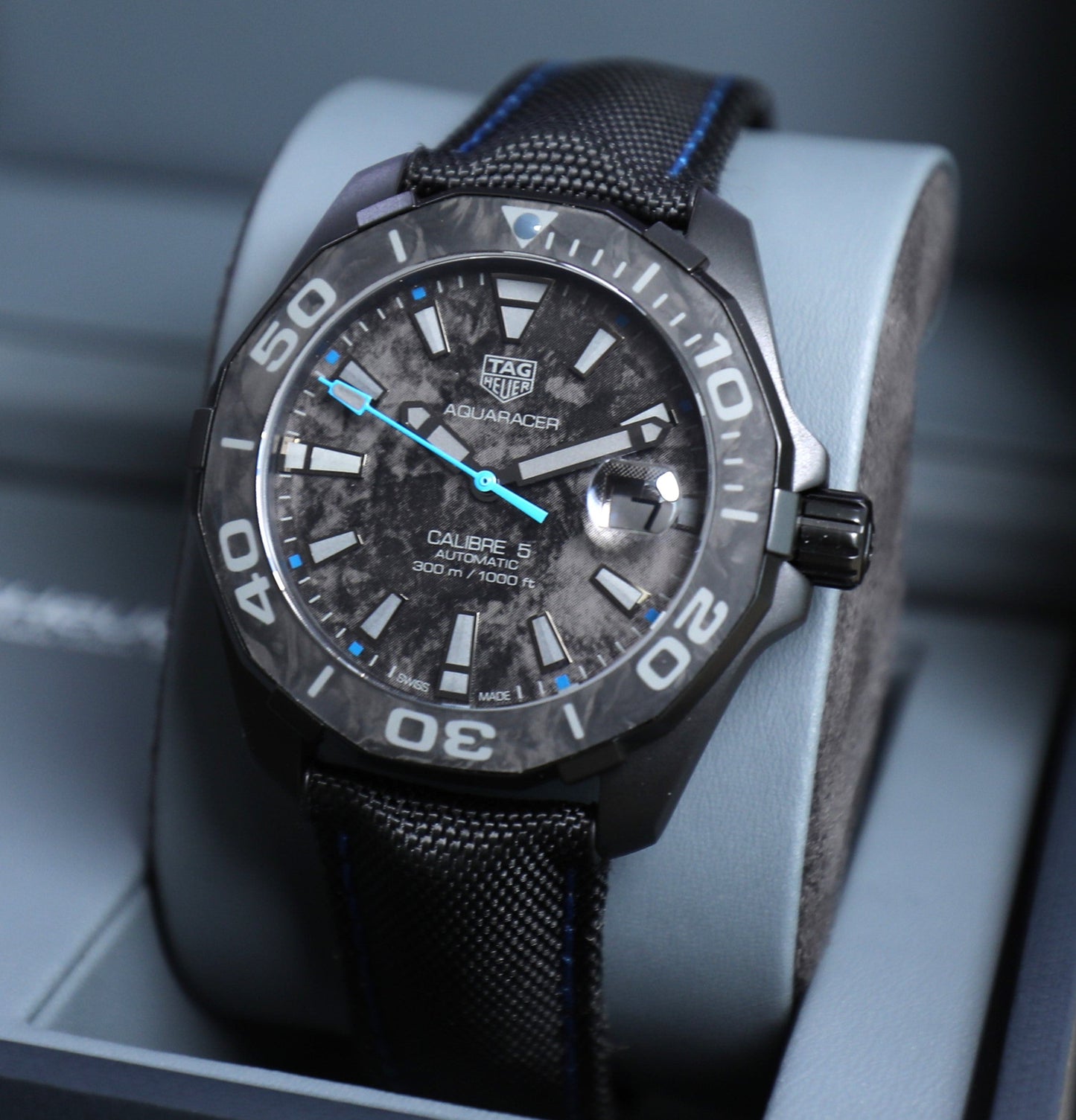 Tag Heuer Aquaracer Carbon Dial Watch for Men - WBD218C.FC6447