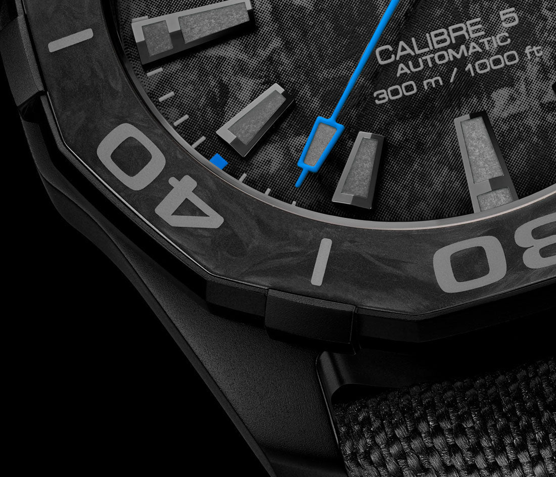 Tag Heuer Aquaracer Carbon Dial Watch for Men - WBD218C.FC6447