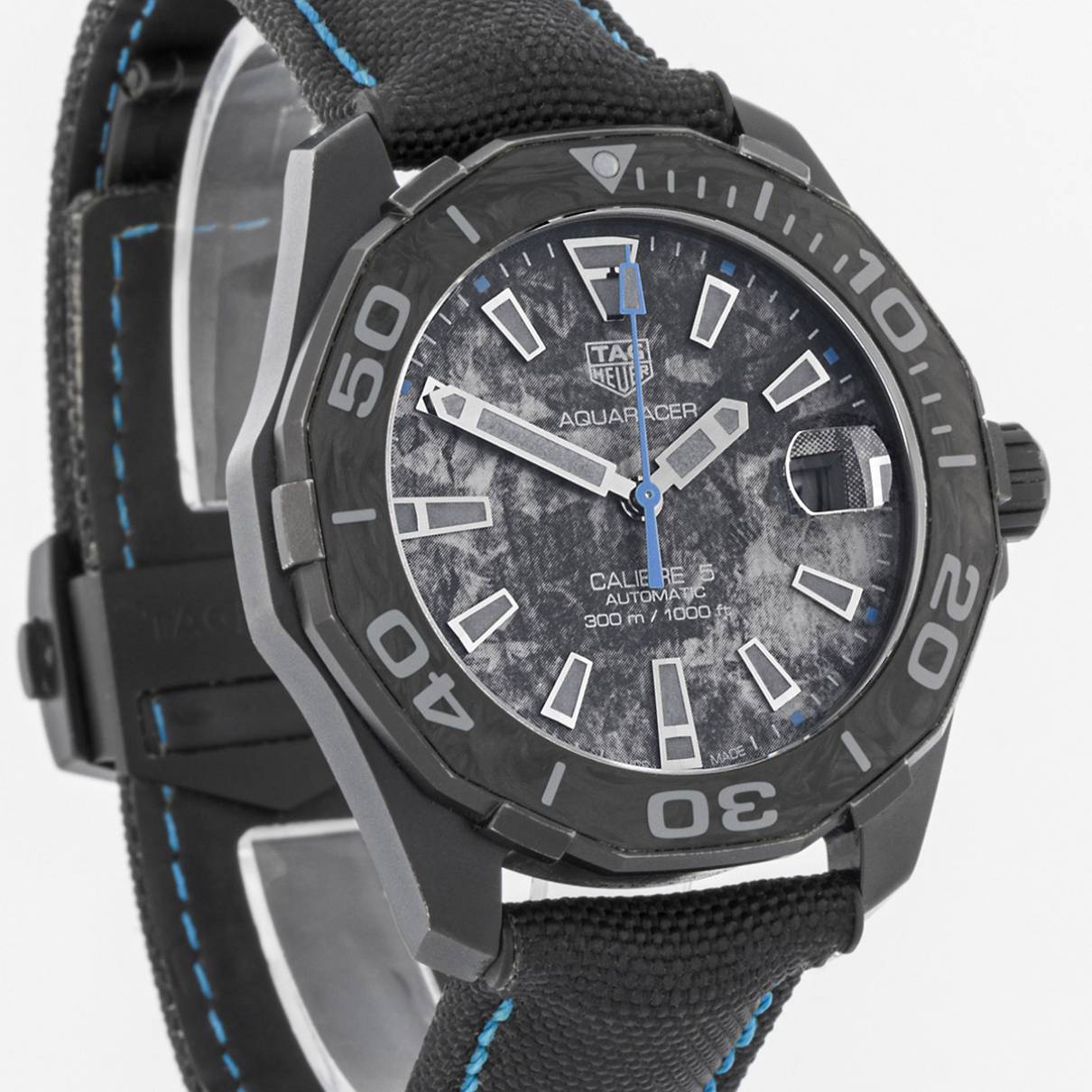 Tag Heuer Aquaracer Carbon Dial Watch for Men - WBD218C.FC6447