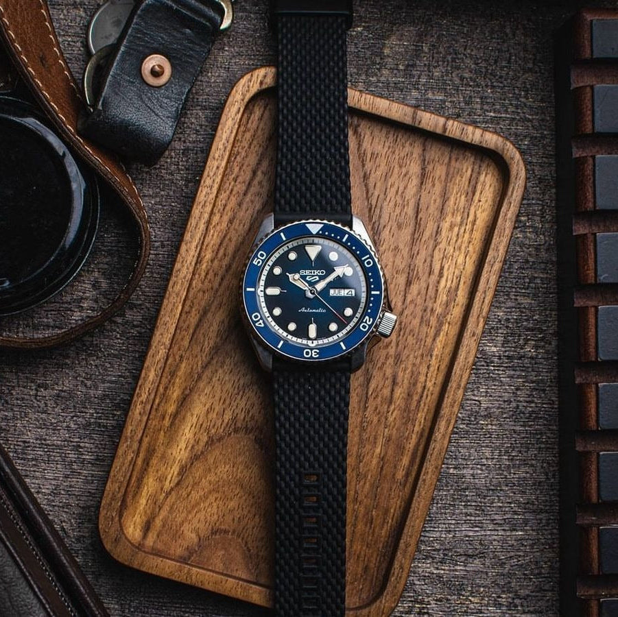 Seiko 5 Sports SKX Automatic Blue Dial Blue Silicone Strap Watch for Men - SRPD71K2