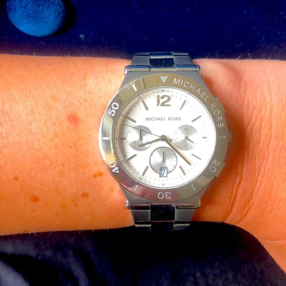 Michael Kors Wyatt White Dial Silver Steel Strap Watch For Women - MK5932